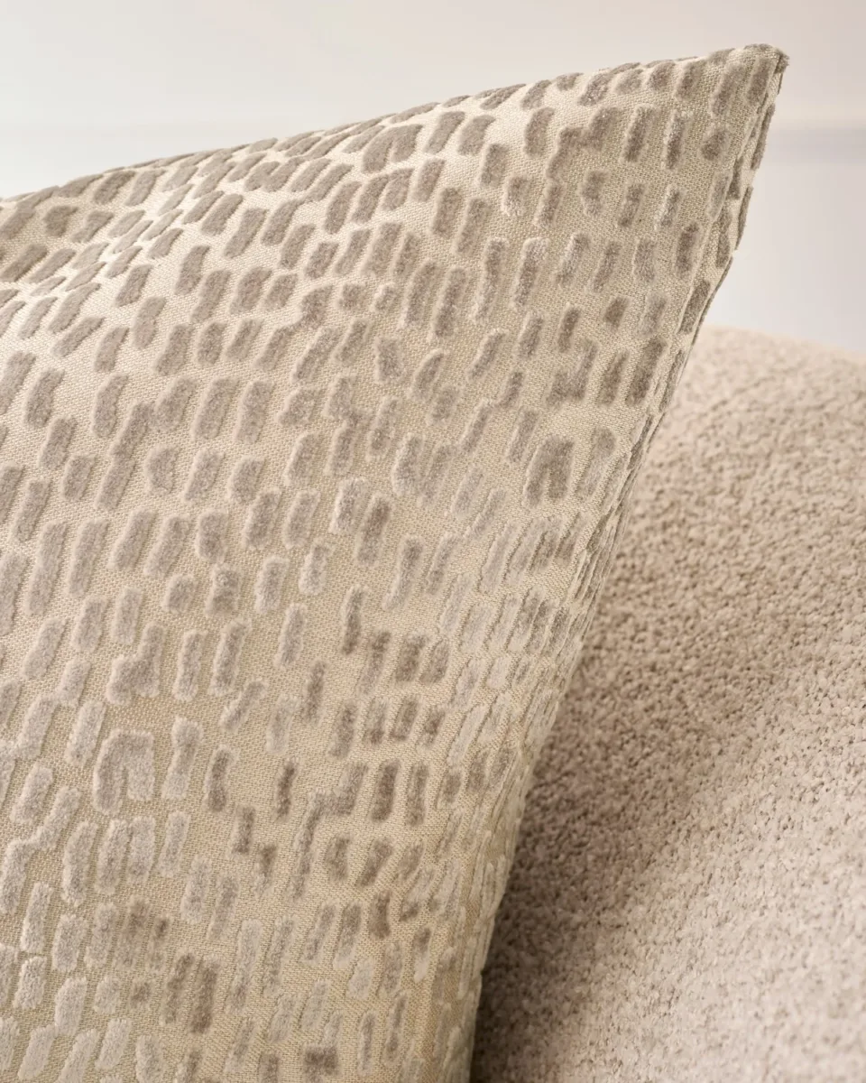 Payton natural large velvet cushion - Image 2