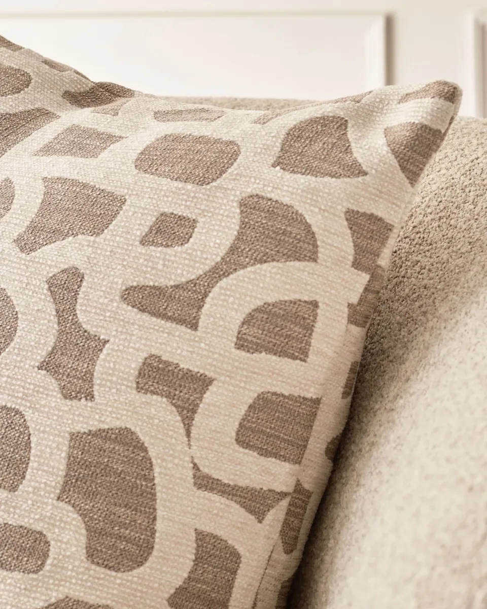 Primrose natural large fabric cushion - Image 4