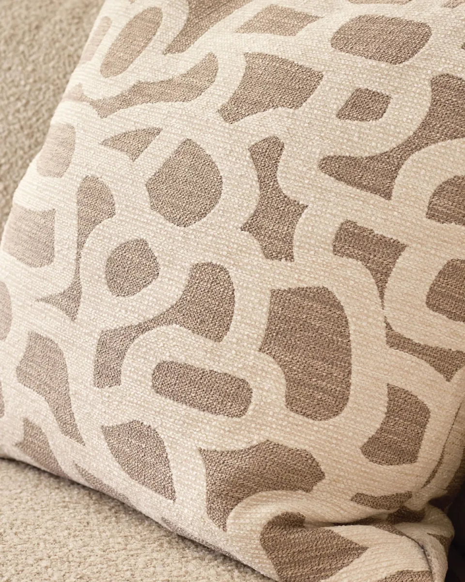 Primrose natural large fabric cushion - Image 3