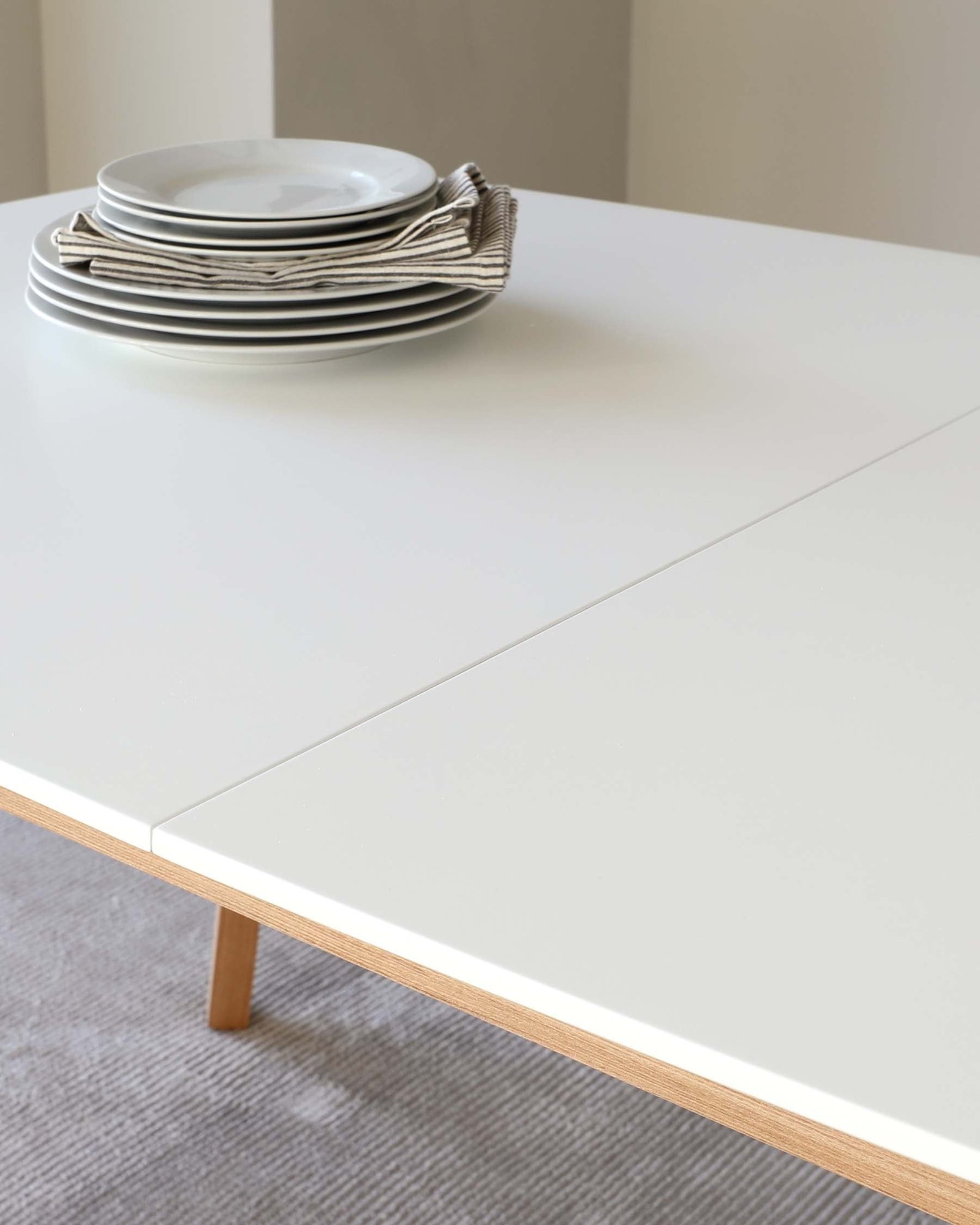 Aver White And Oak Extending 6 To 8 Seater Dining Table - Image 7
