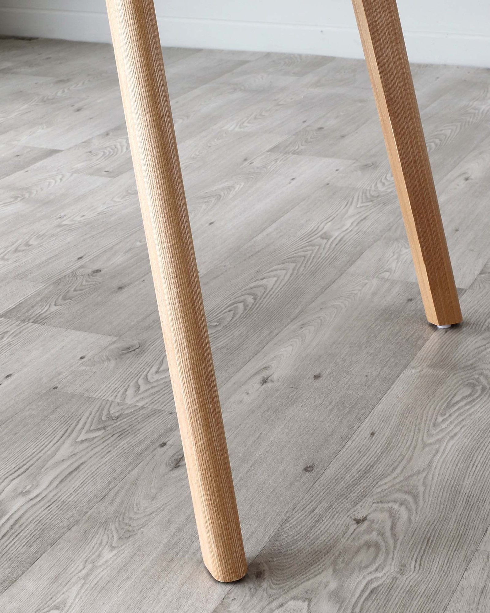 Aver White And Oak Extending 6 To 8 Seater Dining Table - Image 8