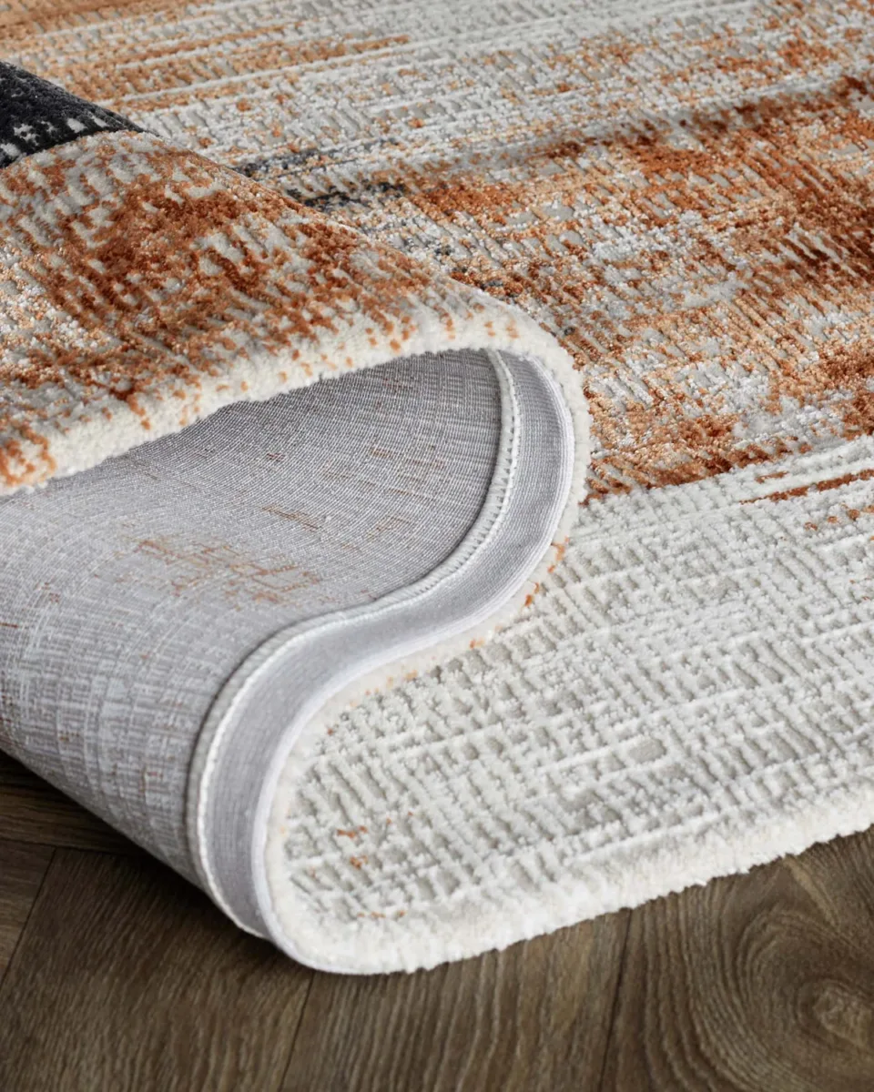 Blurred terracotta textured small rug - Image 4