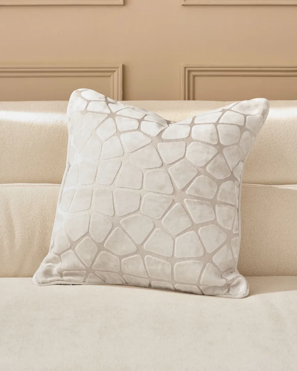 Cassidy ivory medium velvet cushion