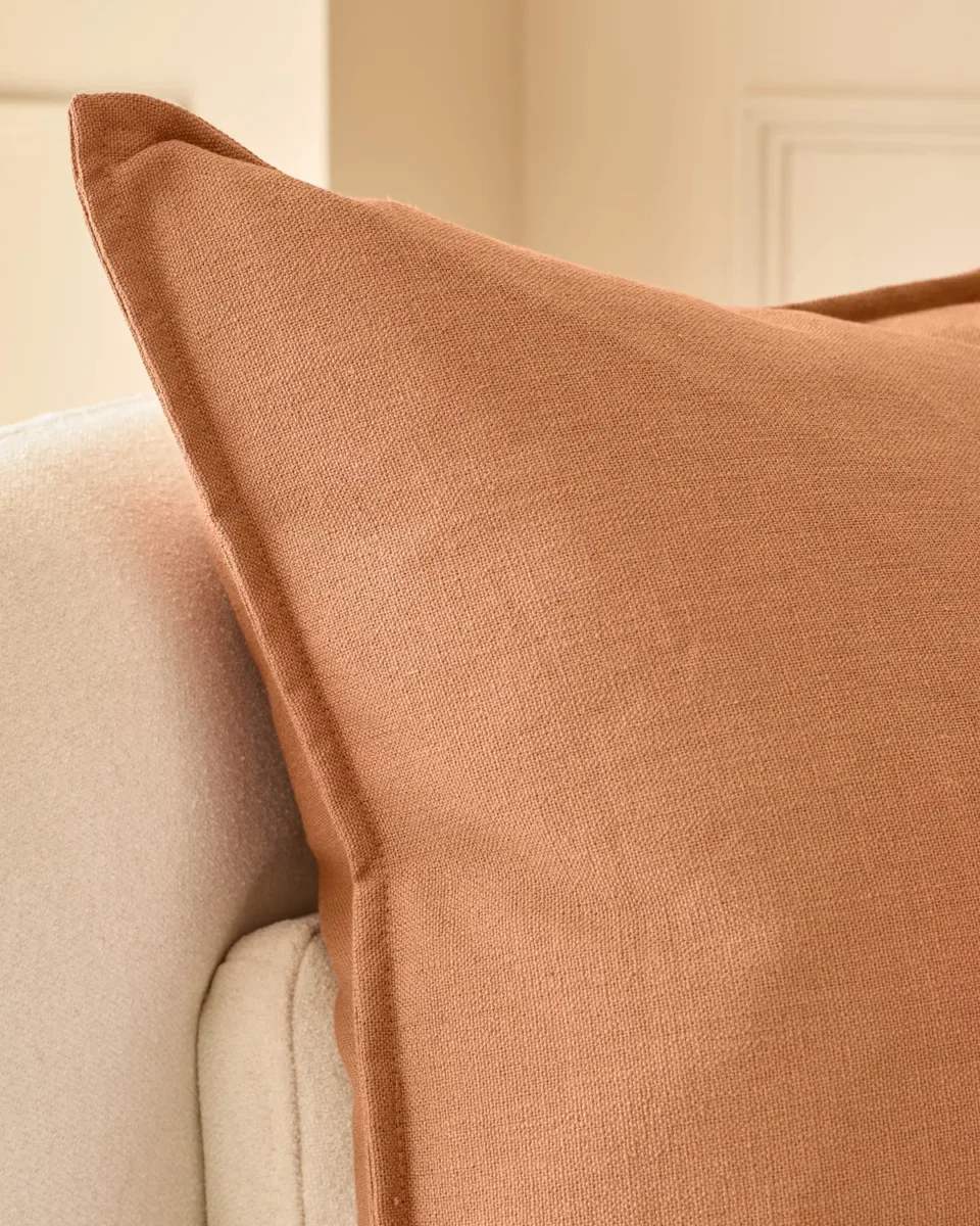 Delanie rust large linen mix cushion - Image 3