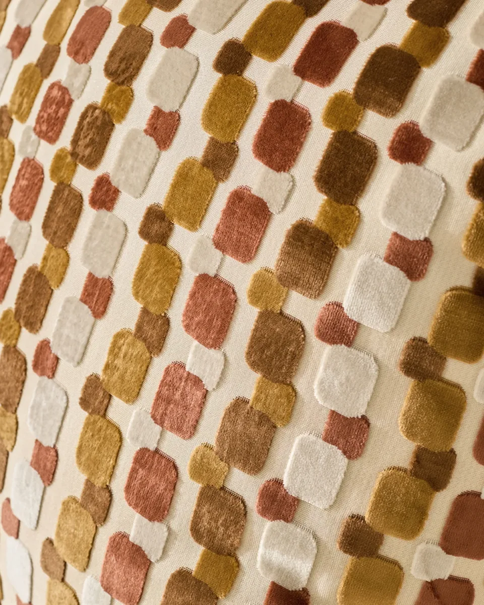 Elton rust large velvet cushion - Image 3