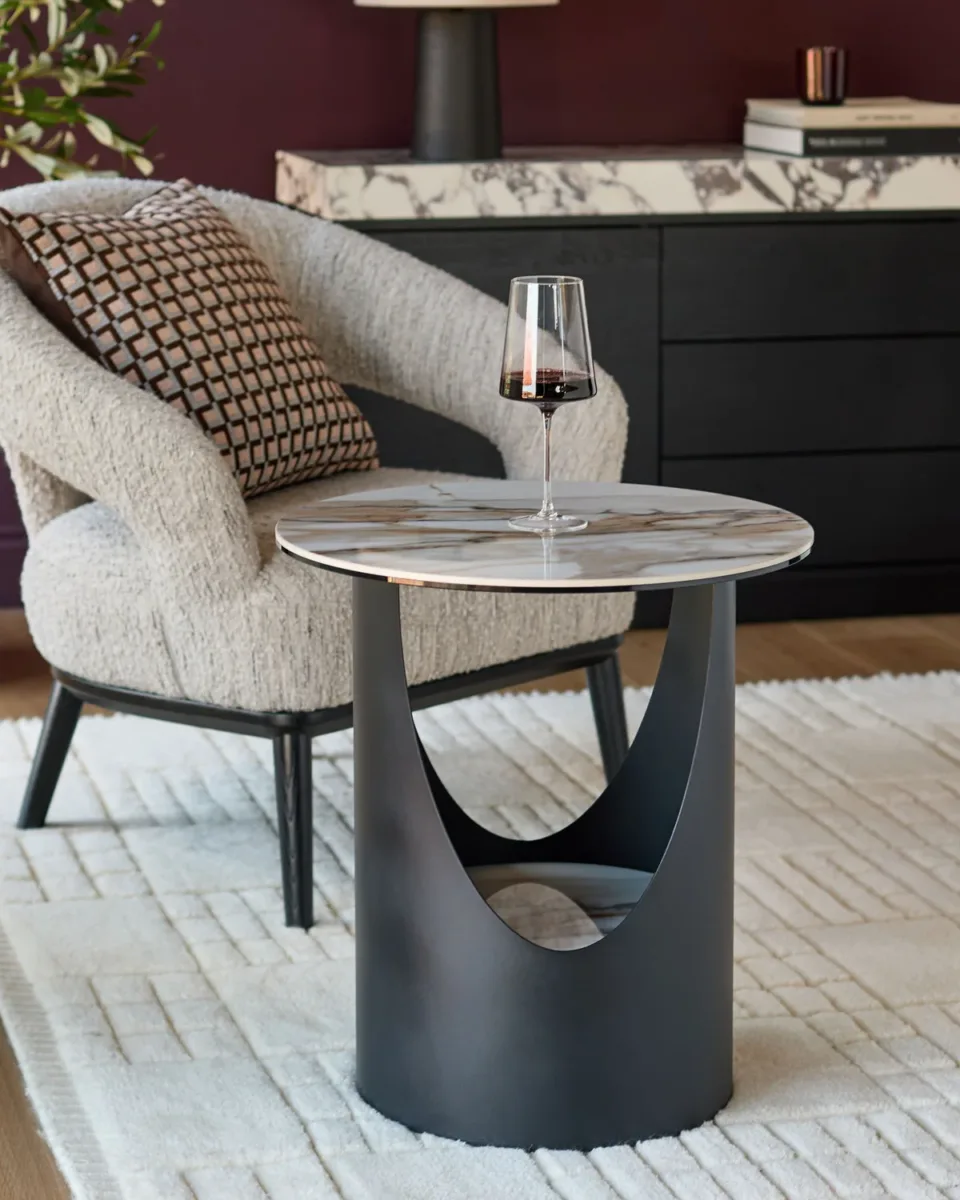 Giotto natural ceramic side table