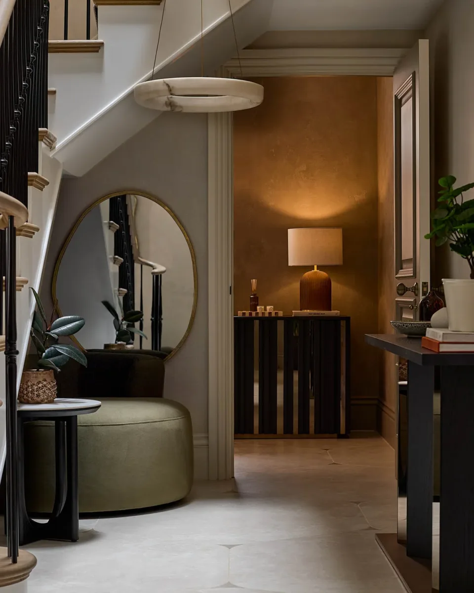 Amalfi Amber Table Lamp with Linen Look Shade - Image 3