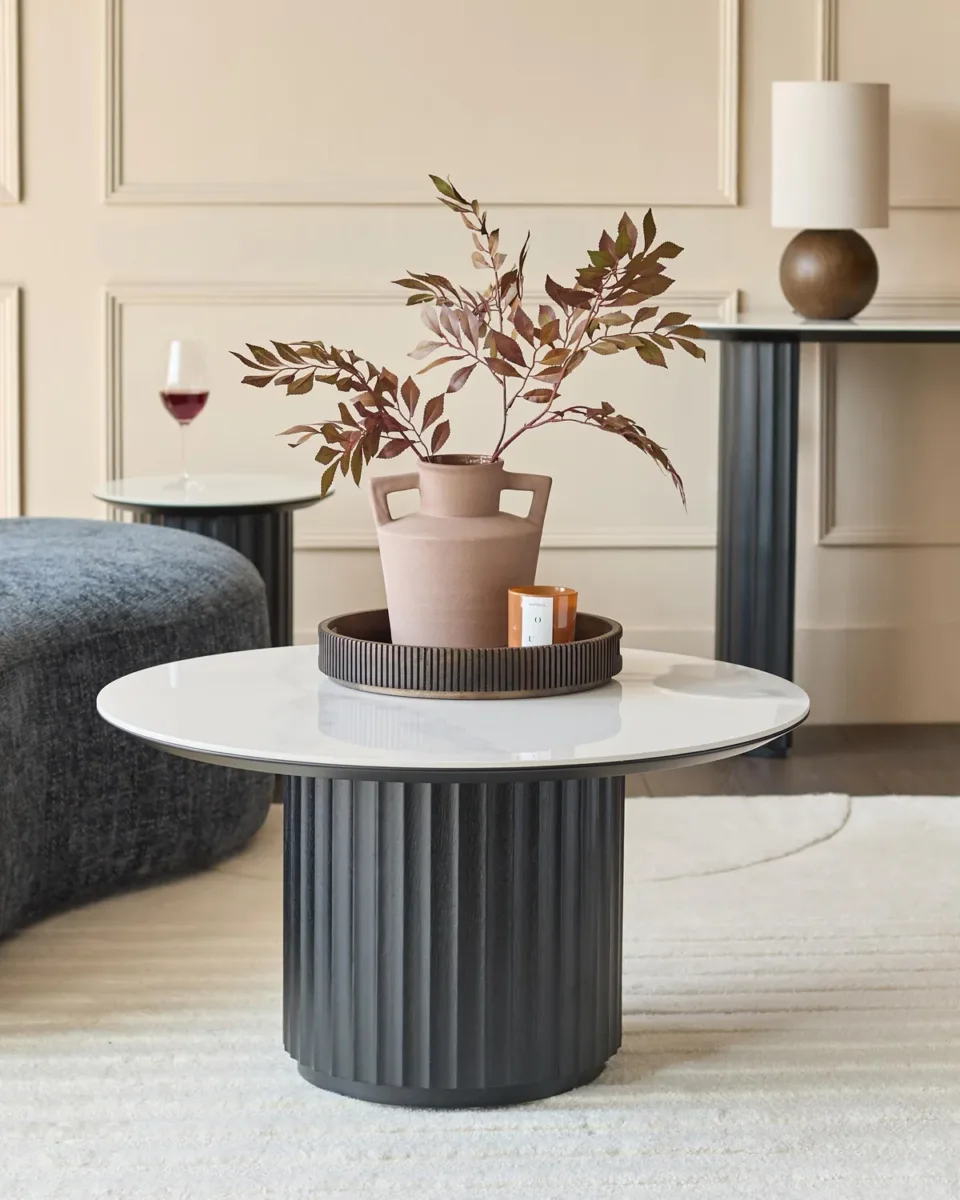 Hanne white ceramic coffee table