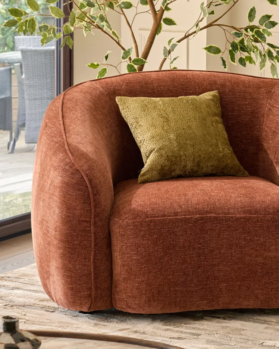 Harlene olive green medium velvet cushion - Image 4