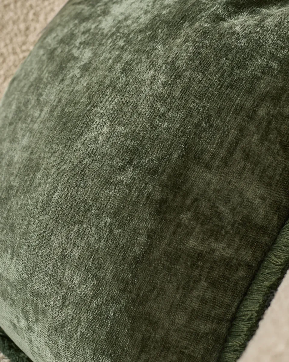 Hattie olive green medium velvet cushion - Image 3