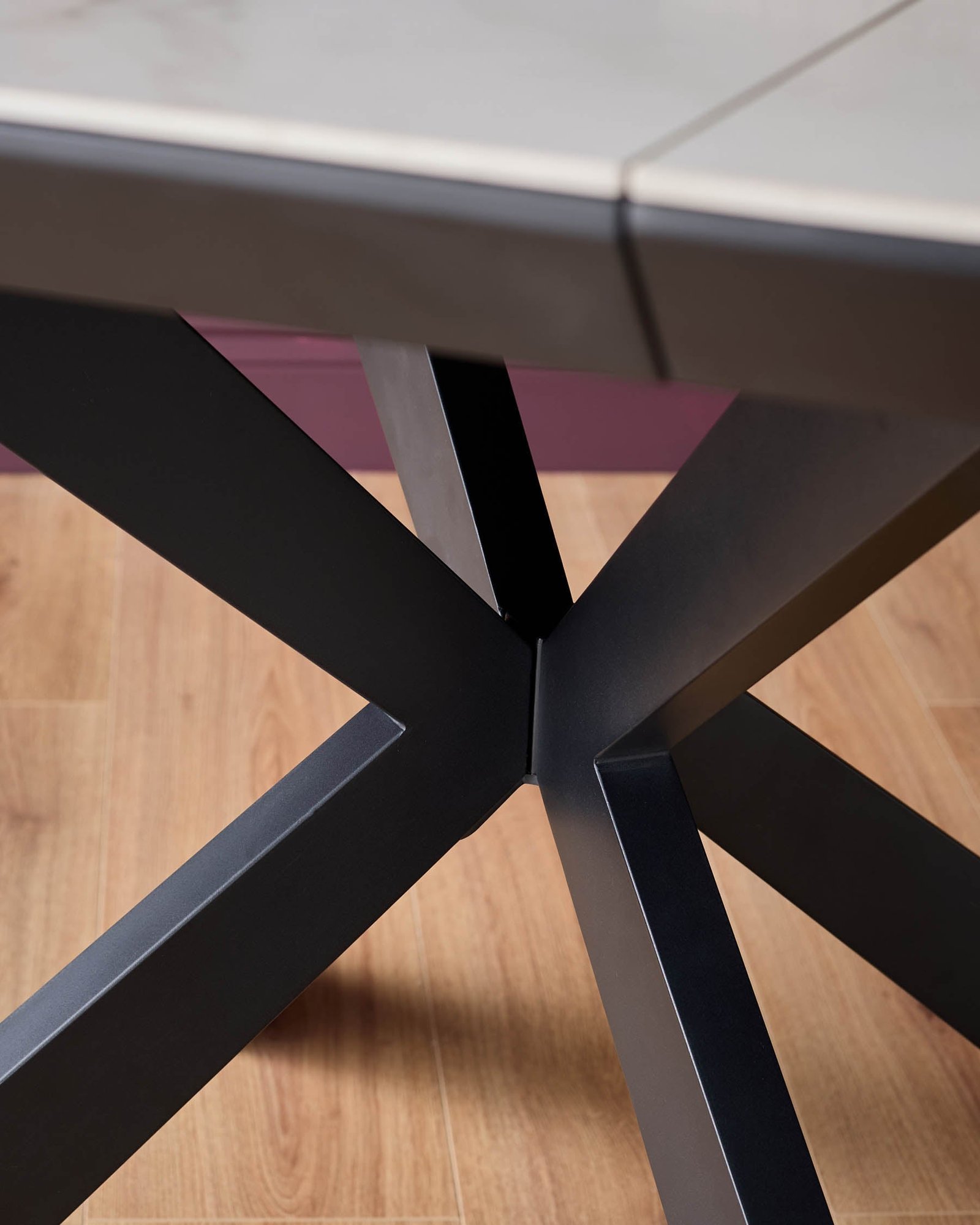 Hayden white round ceramic extending 4 to 6 dining table - Image 12
