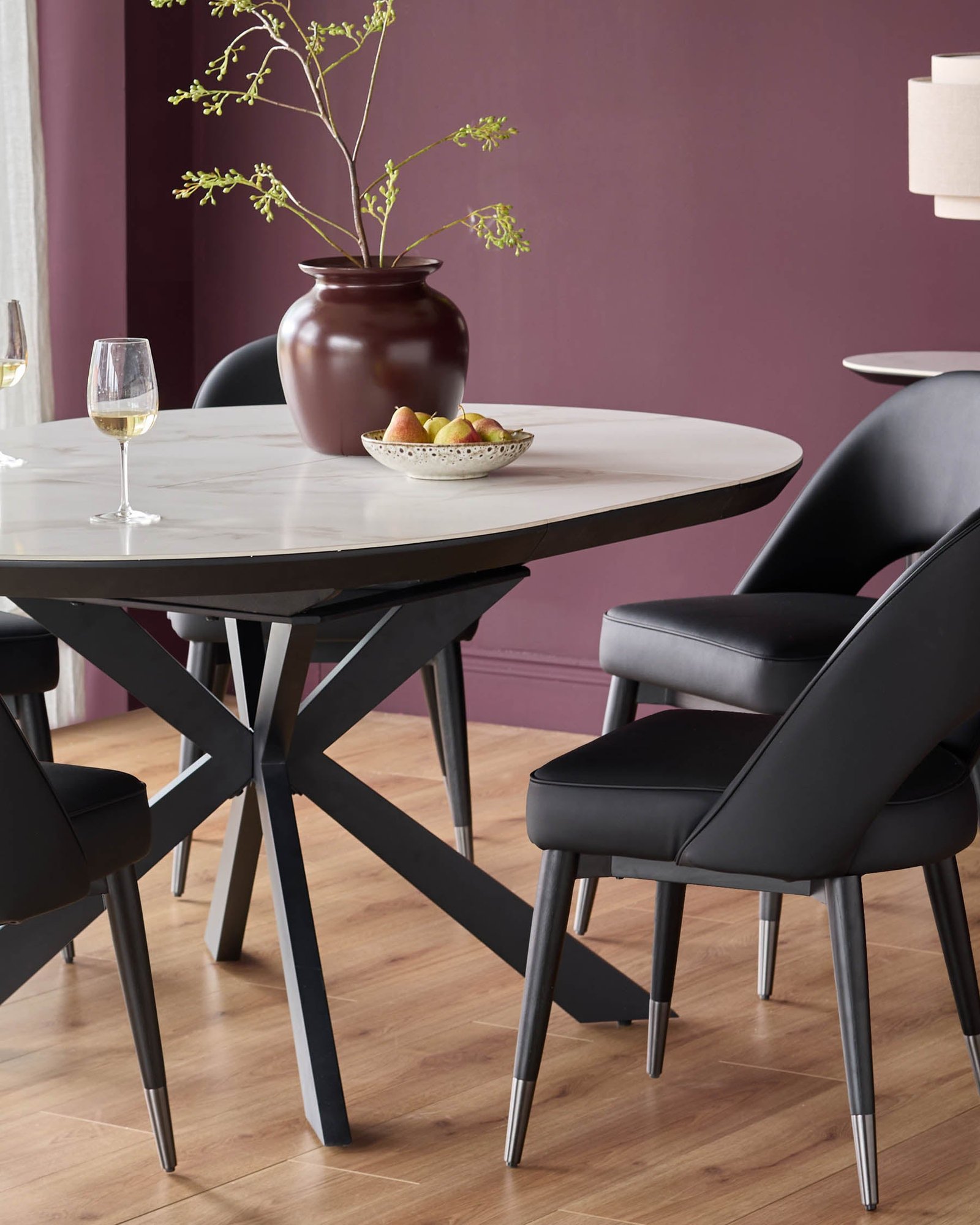 Hayden white round ceramic extending 4 to 6 dining table - Image 4