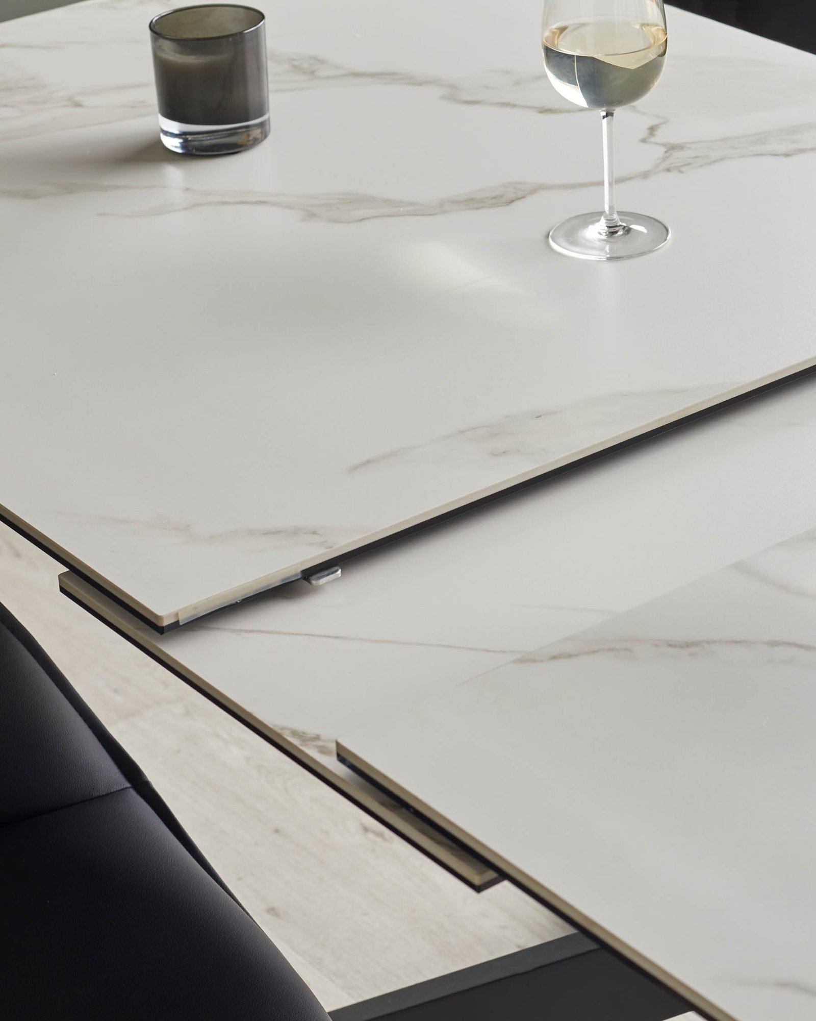 Hayden white ceramic extending 8 to 10 seater dining table - Image 6
