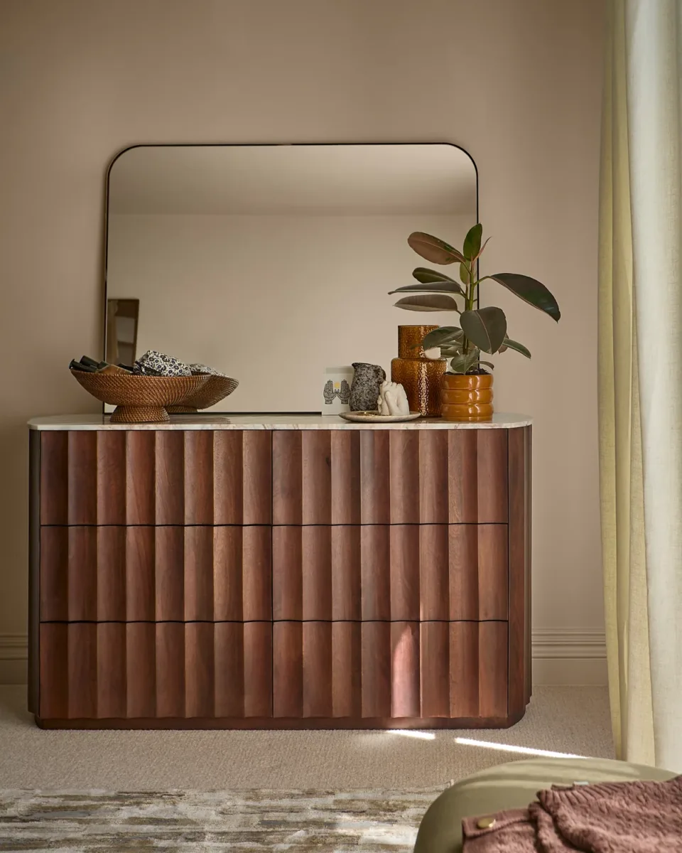 Juniper dark mango wood with toronto marble chest of drawers - Image 4