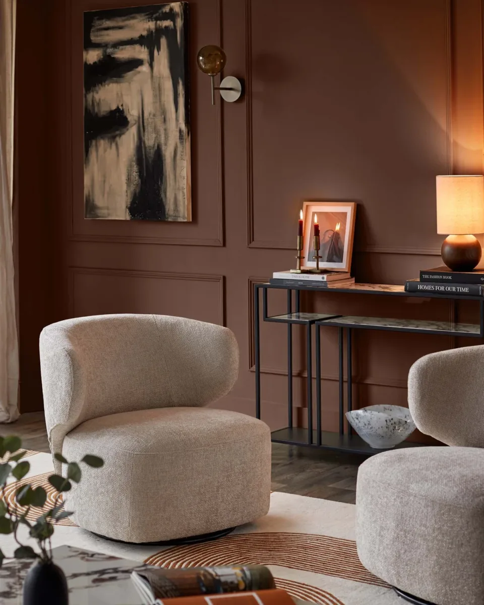 Landon natural fabric swivel accent chair - Image 3