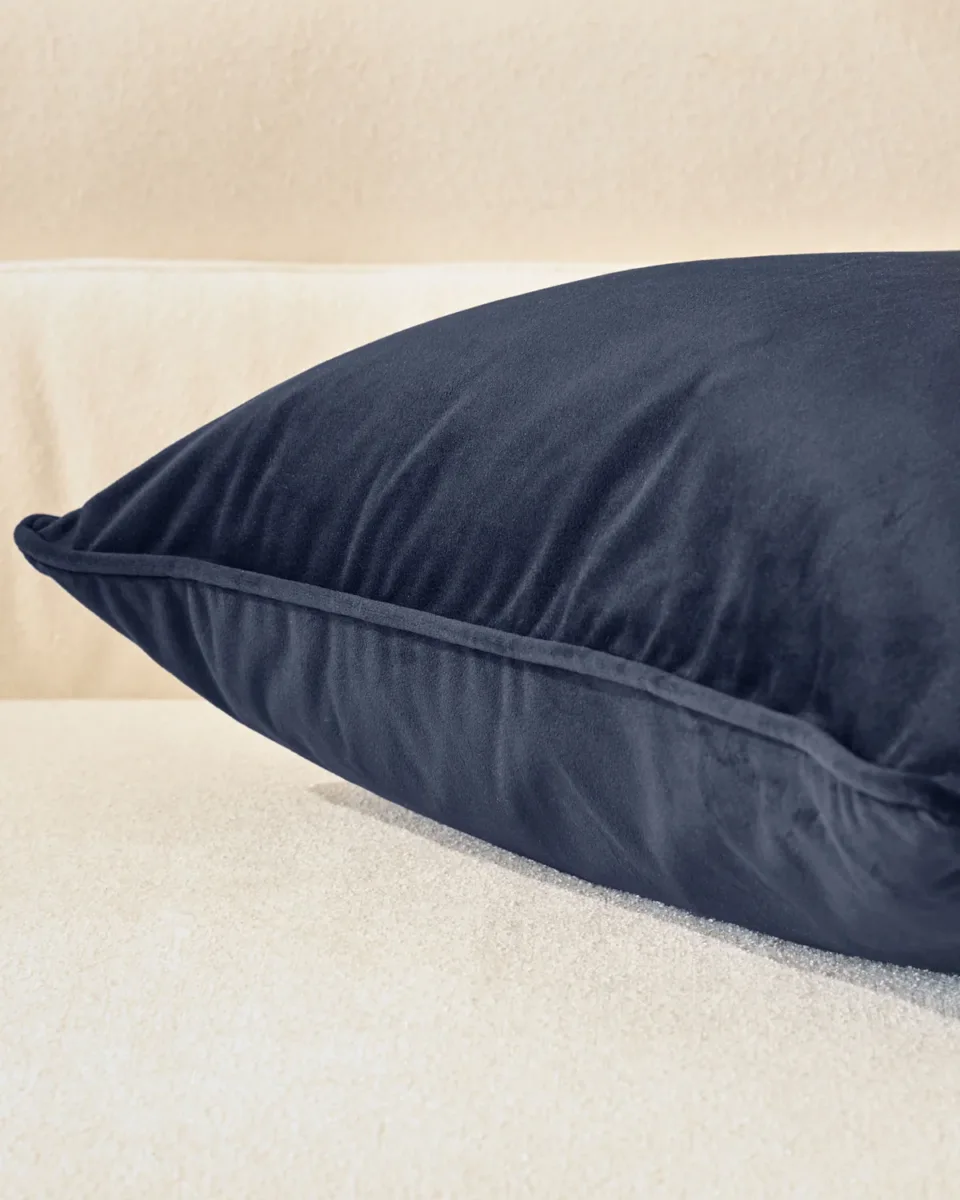 Luca navy medium velvet cushion - Image 4