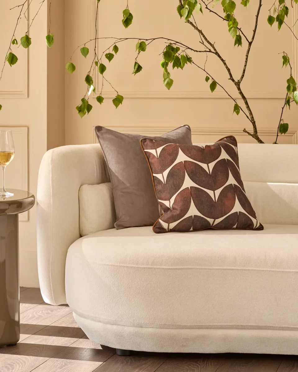 Luca mink large velvet cushion - Image 2