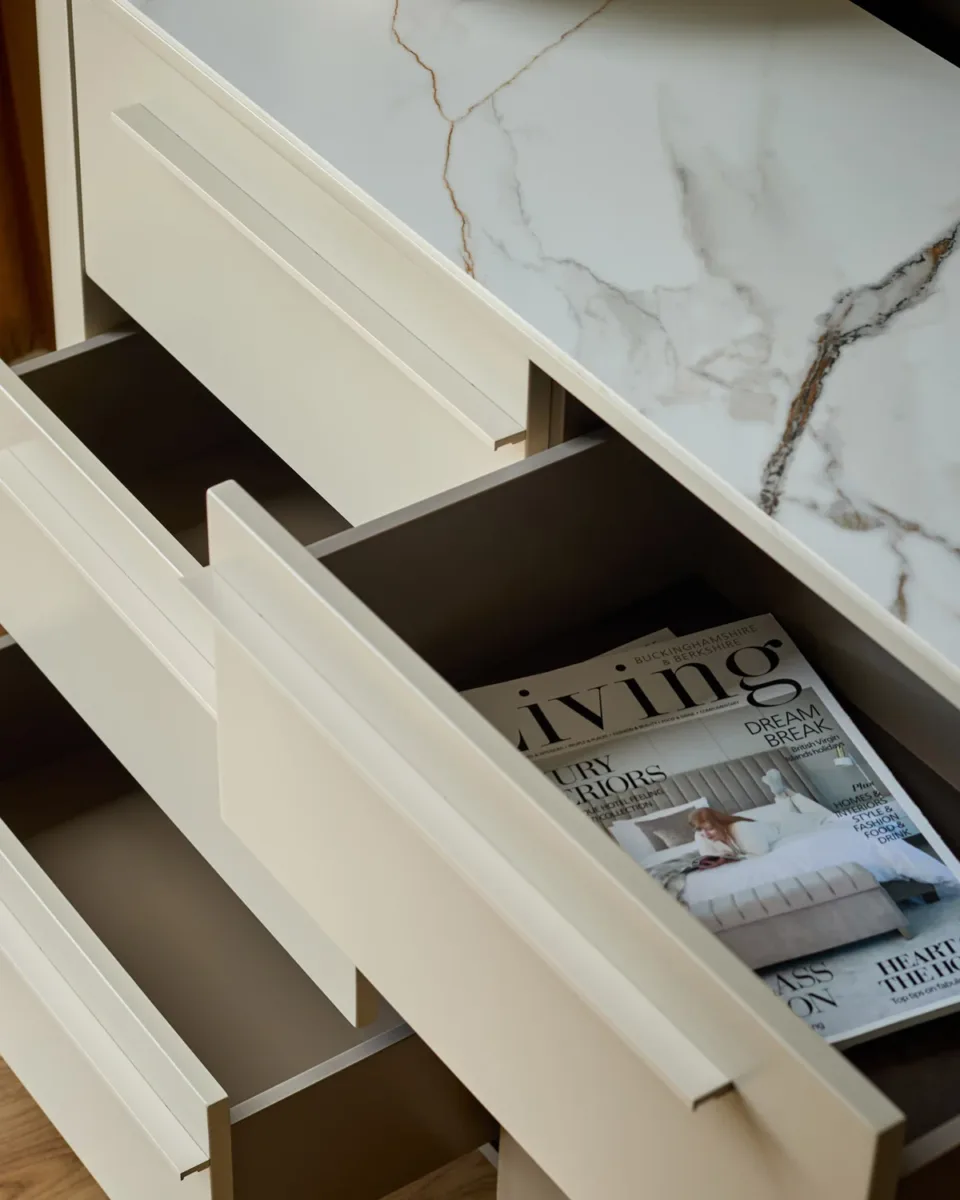 Manhattan natural ceramic chest of drawers - Image 3