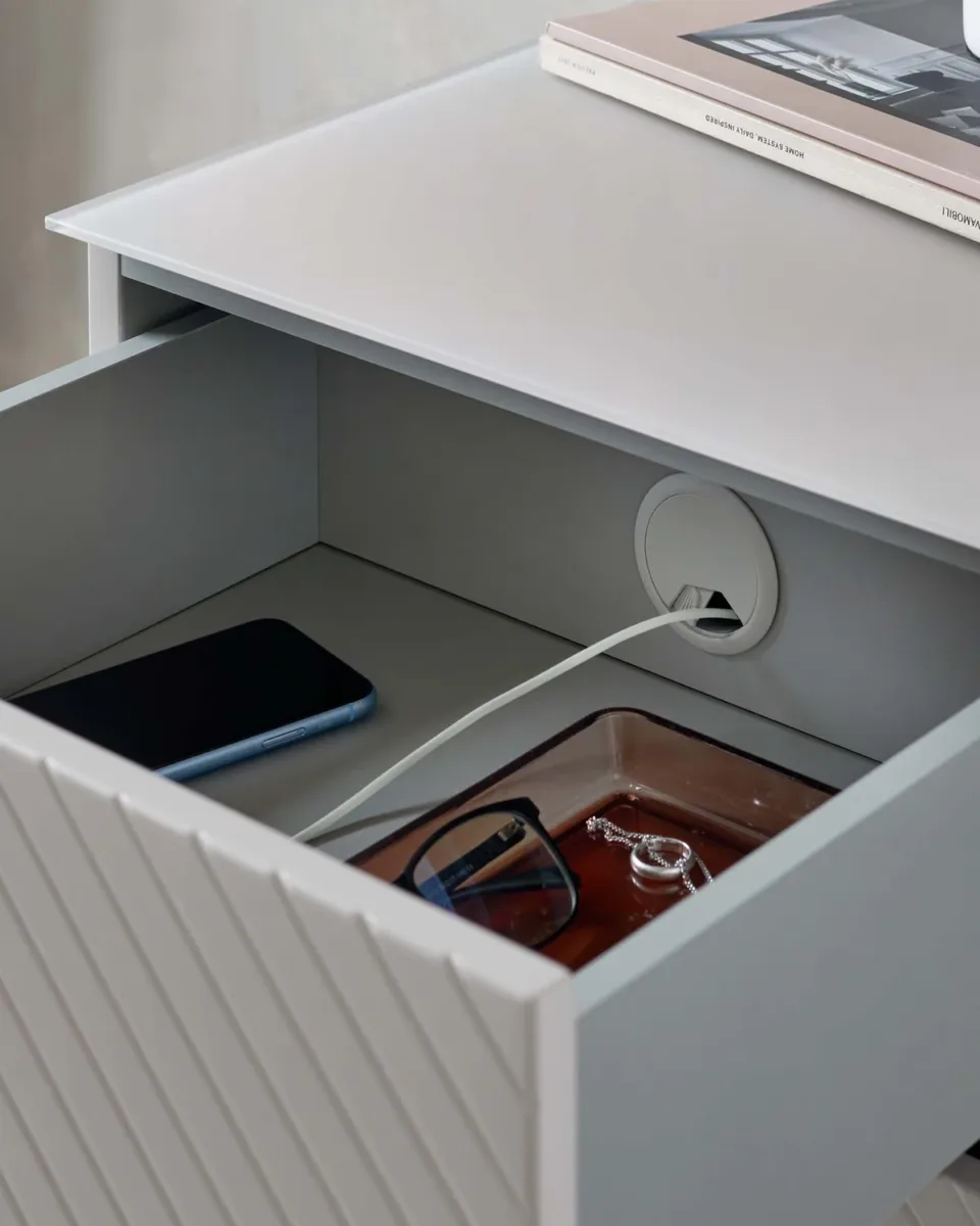 Noah stone 2 drawer bedside table - Image 3