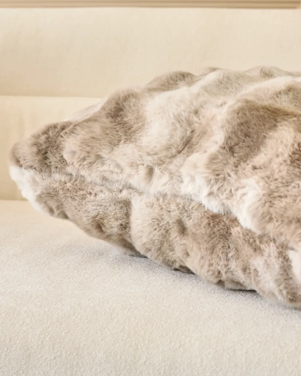 Nova natural large faux fur cushion - Image 4