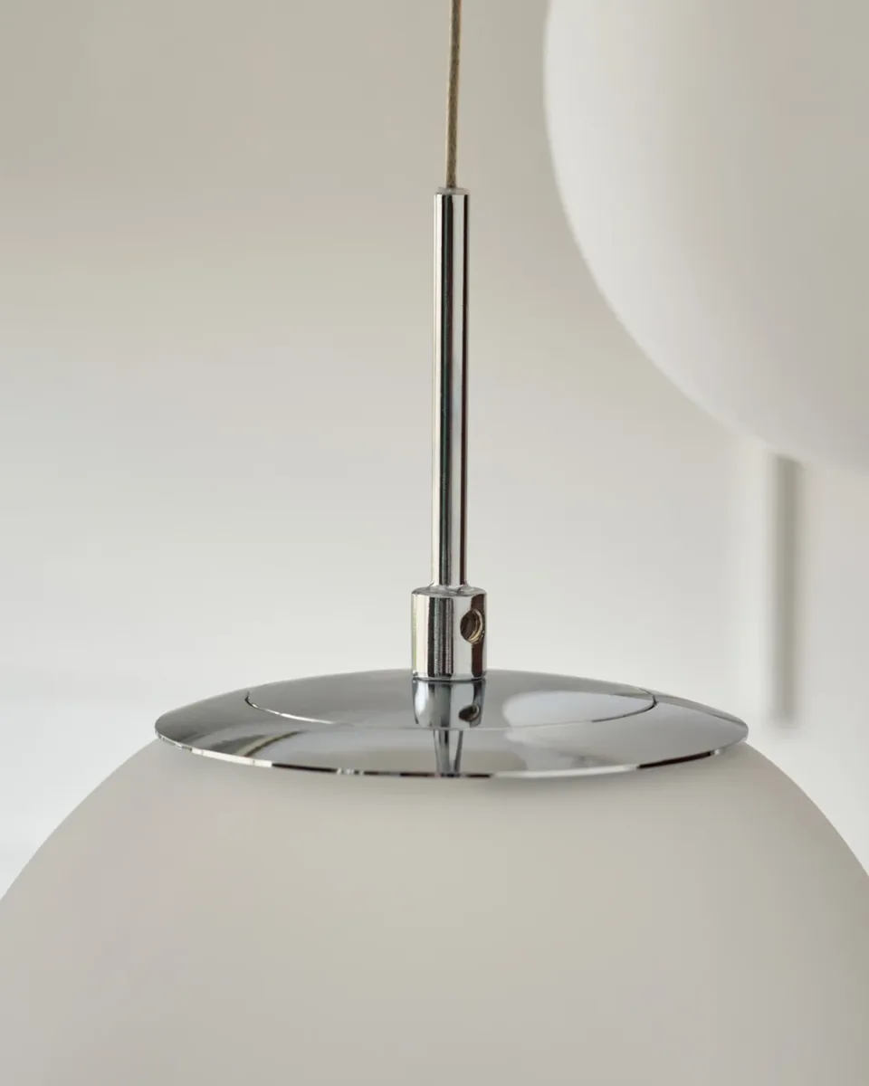 Orla white glass 8 bulb pendant light - Image 3