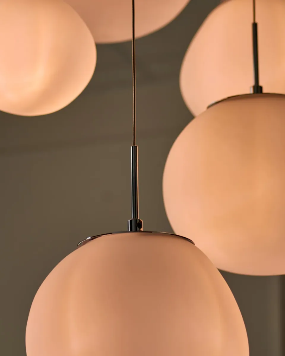 Orla white glass 8 bulb pendant light - Image 4