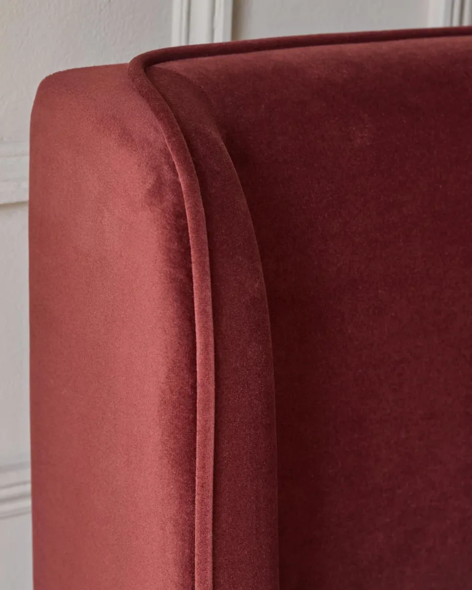 Paolo toffee red velvet double bed - Image 3