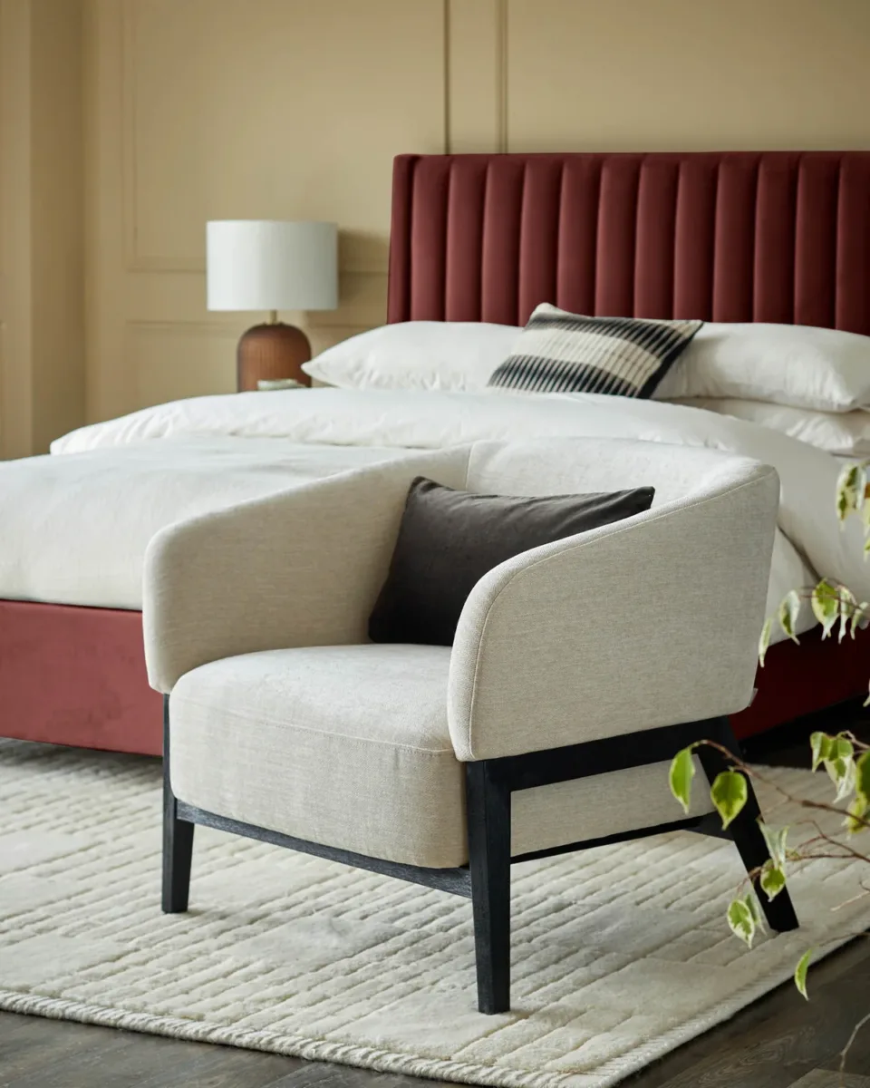 Parker ivory fabric accent chair - Image 4