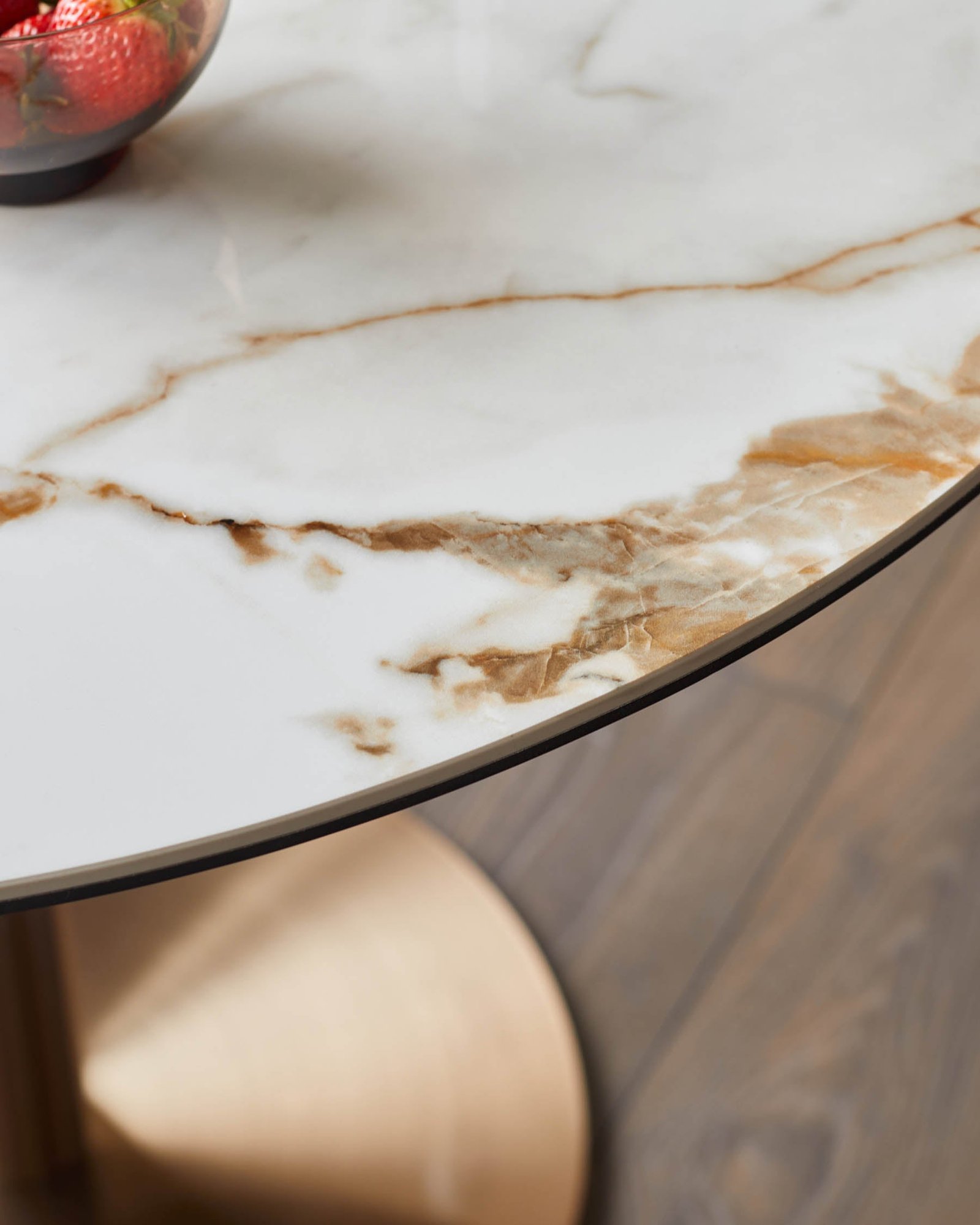 Romeo natural ceramic 4 seater dining table - Image 6